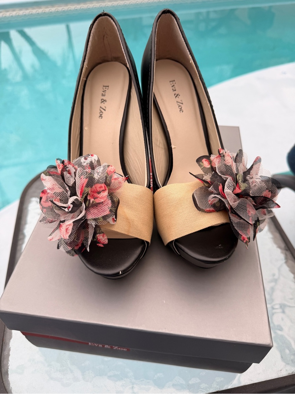 Eva+Zoe Peep Toe Pumps Size 7.5